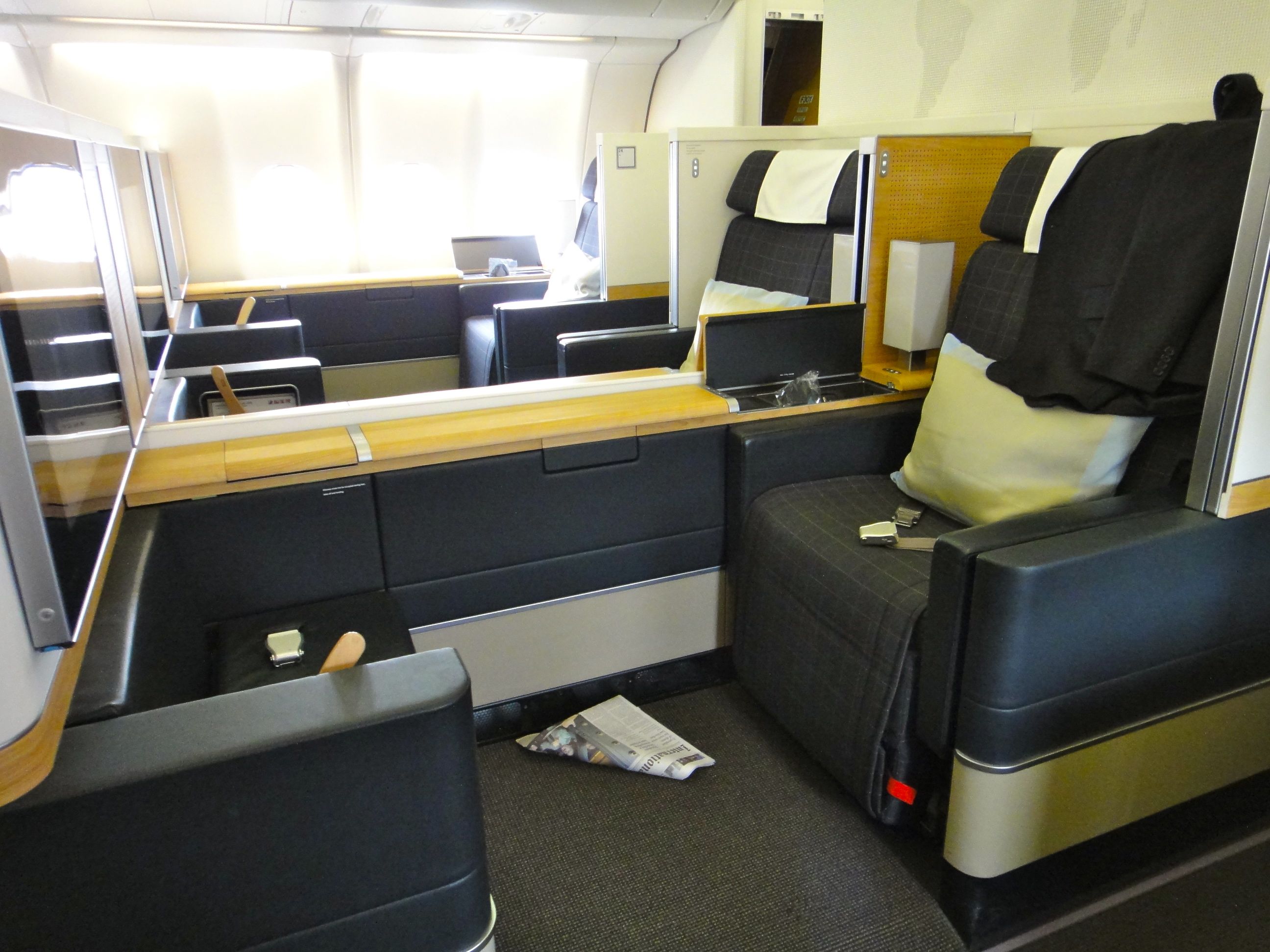 Review First Class Airbus A330 With Swiss Air