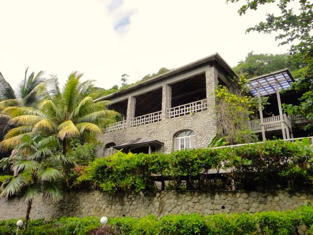 draußen, Himmel, Gebäude, Palme, Baum, Immobilie, Haus, Palmen, Fenster, Eigentum, Veranda, Wolke, Gras, Urlaub, Reise, Pflanze, Garten