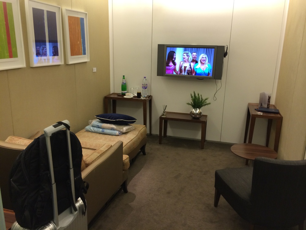 Airline Review British Airways new First Class on the A380 to Los