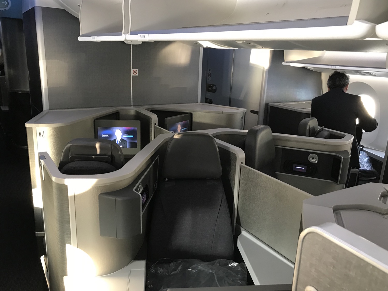 Review American Airlines Boeing 787 Business Class