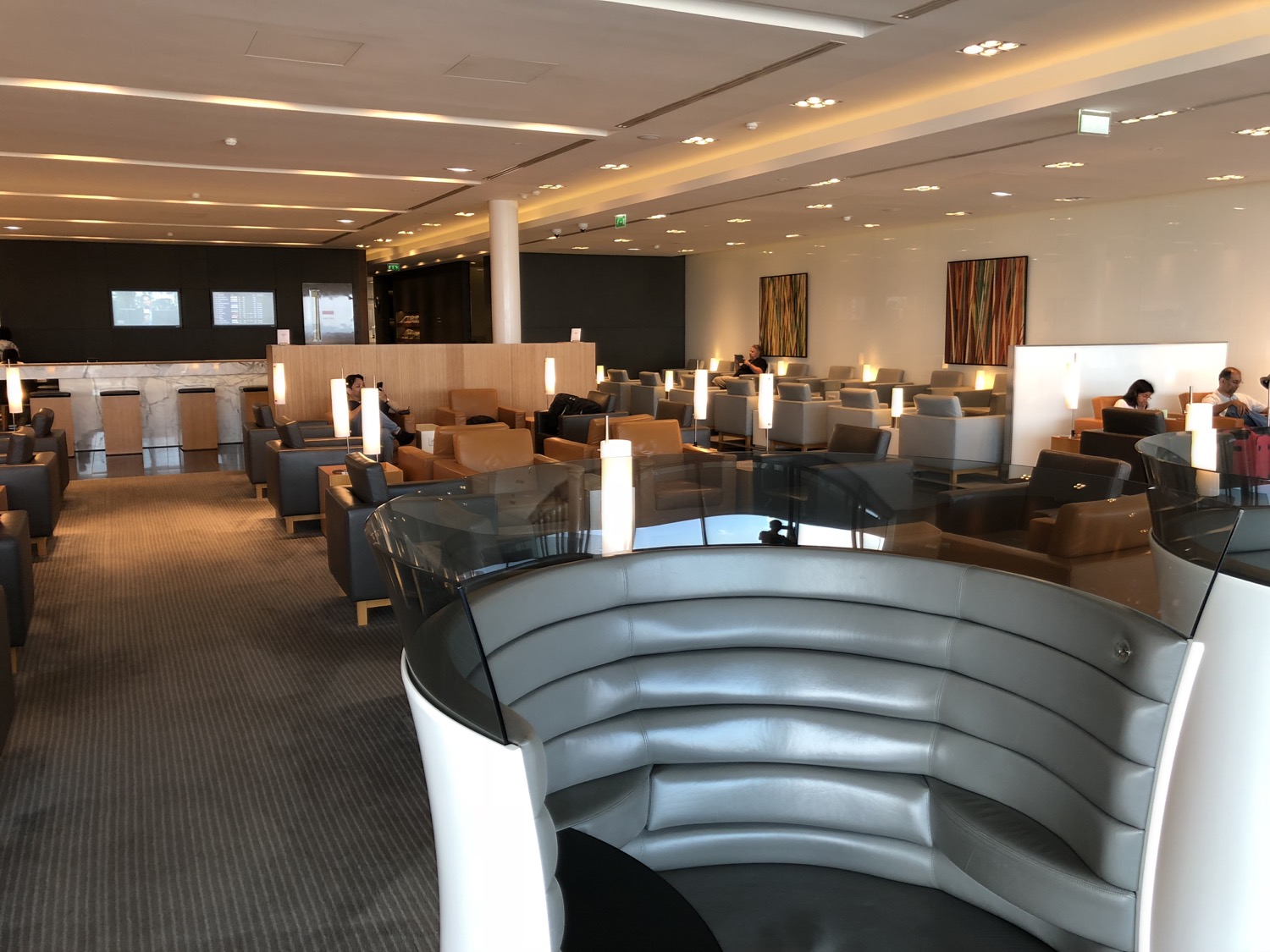 Lounge Review Cathay Pacific Lounge Paris Charles De Gaulle