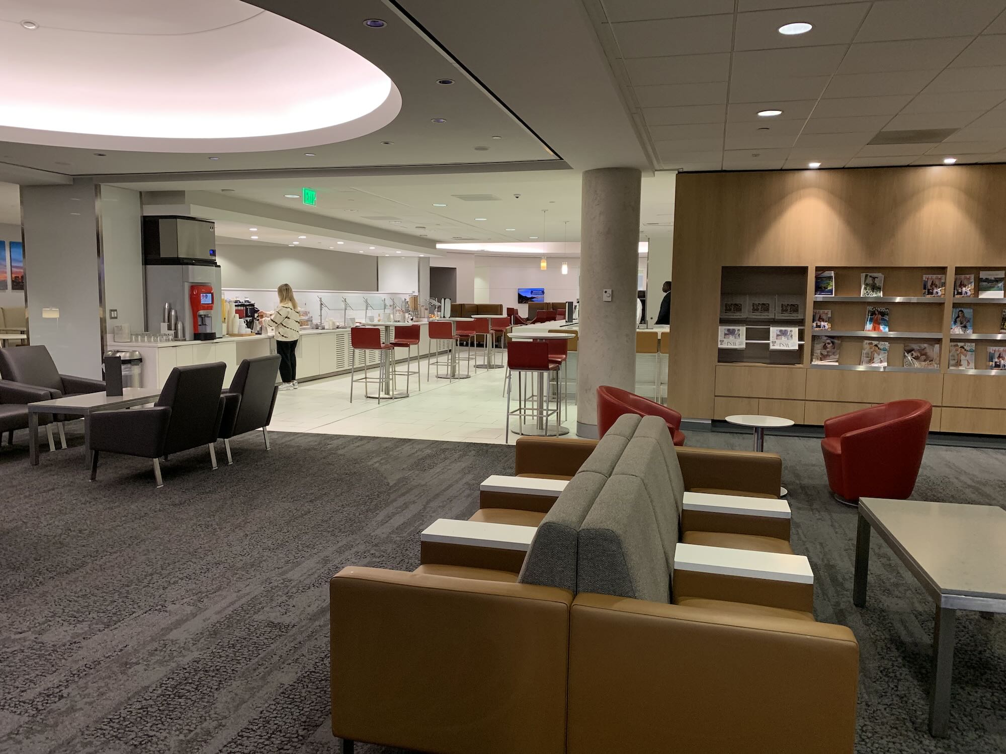 American Airlines Admirals Club T5 in Los Angeles (LAX)