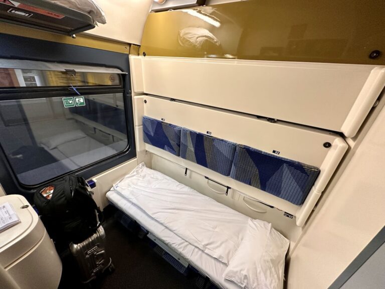 Schlafwagen Nachtzug Abteil Euronight Ungarn
