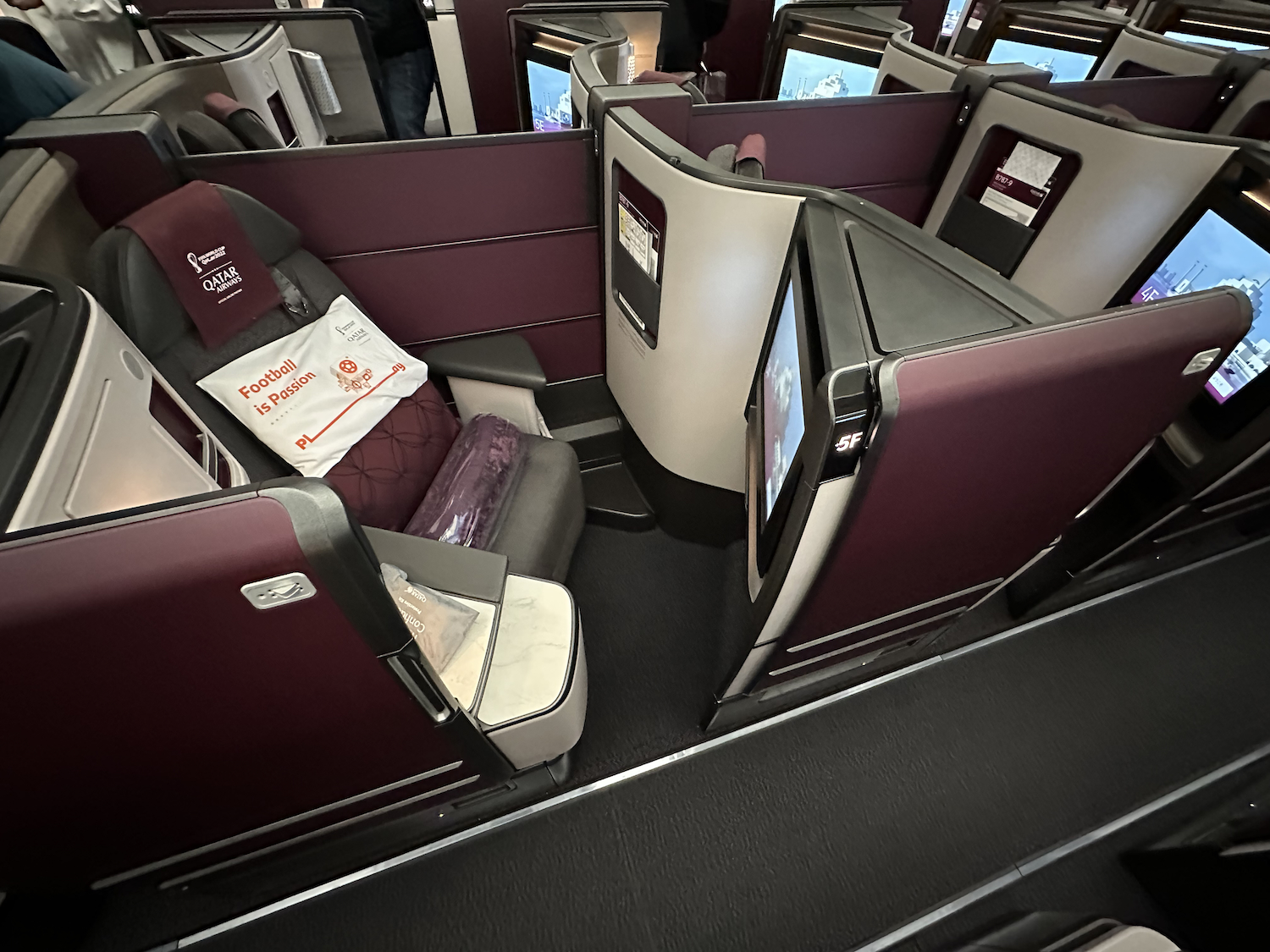 Qatar Airways 787-9 Business Class Sitz Mitte