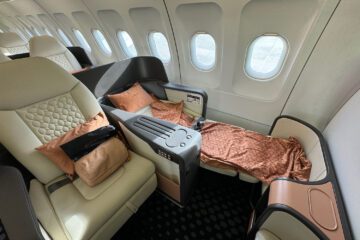 beond airlines cabin all business seat