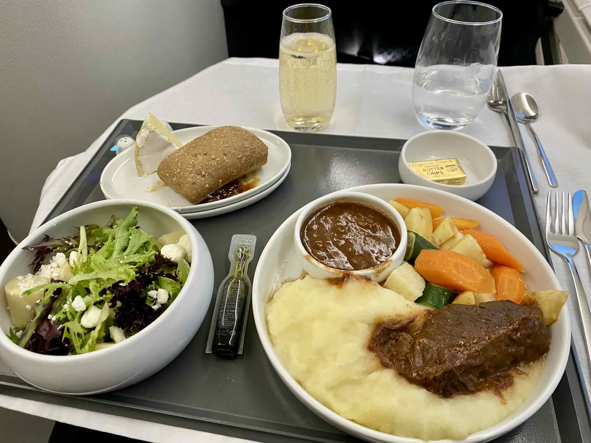 Aeromexico 789 Business Class food