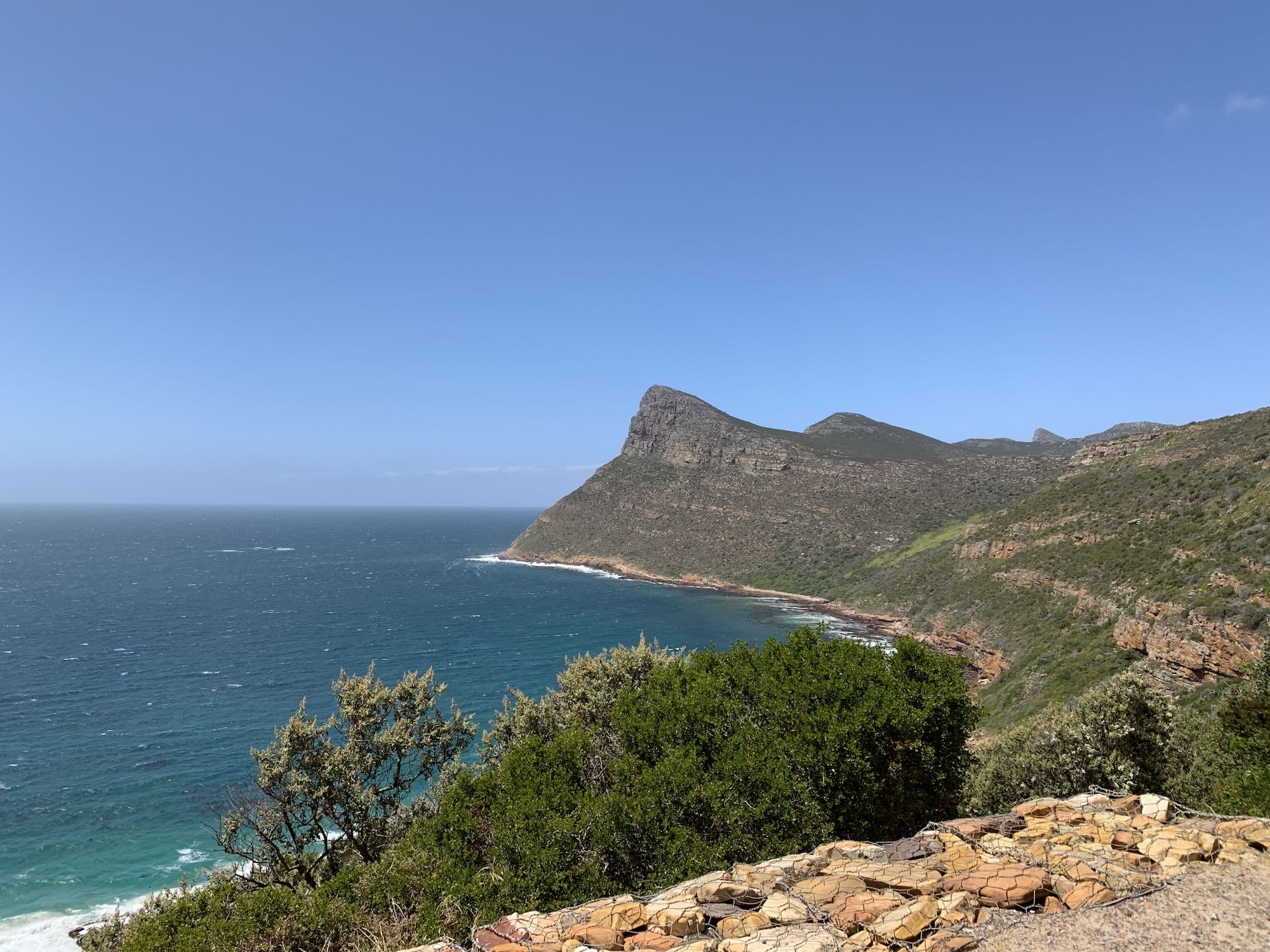 draußen, Natur, Himmel, Landschaft, Küsten- und Ozeanlandschaft, Berg, Küste, Wasser, Kap, Meeresbucht, Bucht, Insel, Baum, Klippe, gehobener Strand, Strand, Tropen, Gelände, Meer