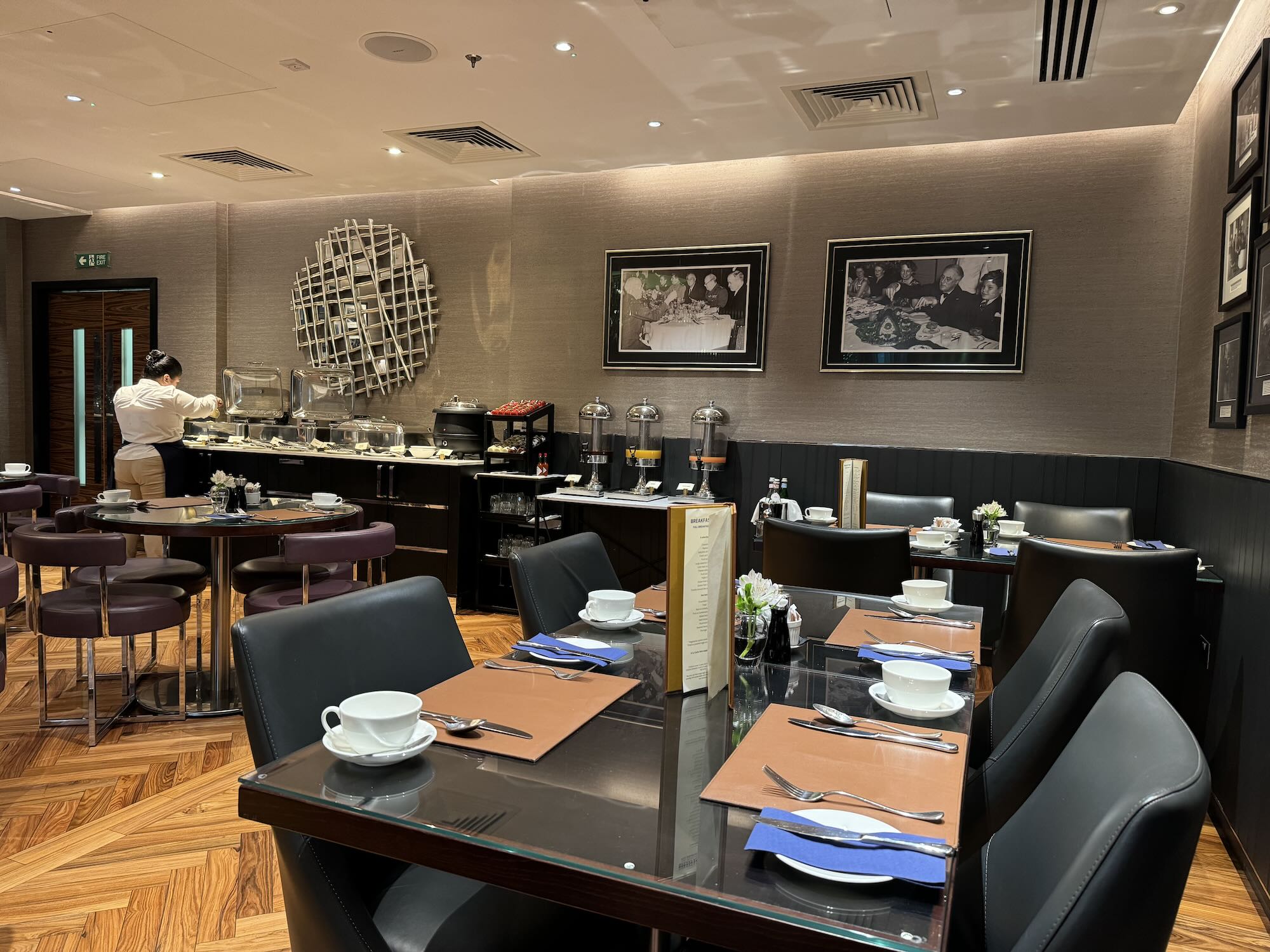 Hyatt Regency London Albert Embankment breakfast bufet