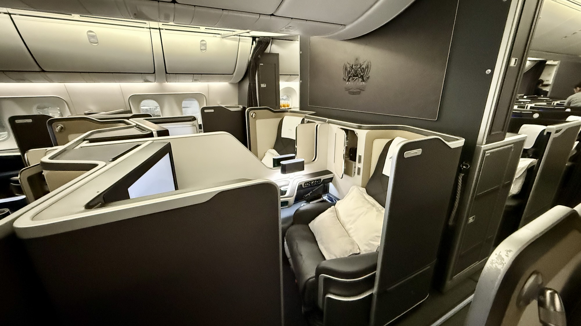 British Airways Boeing 787-10 First Class Reihe 2