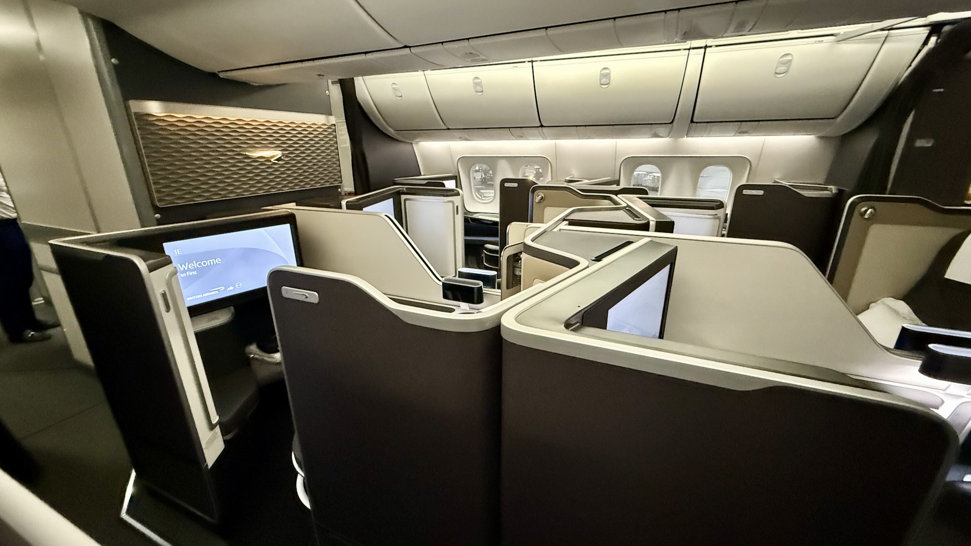 British Airways Boeing 787-10 First Class Kabine