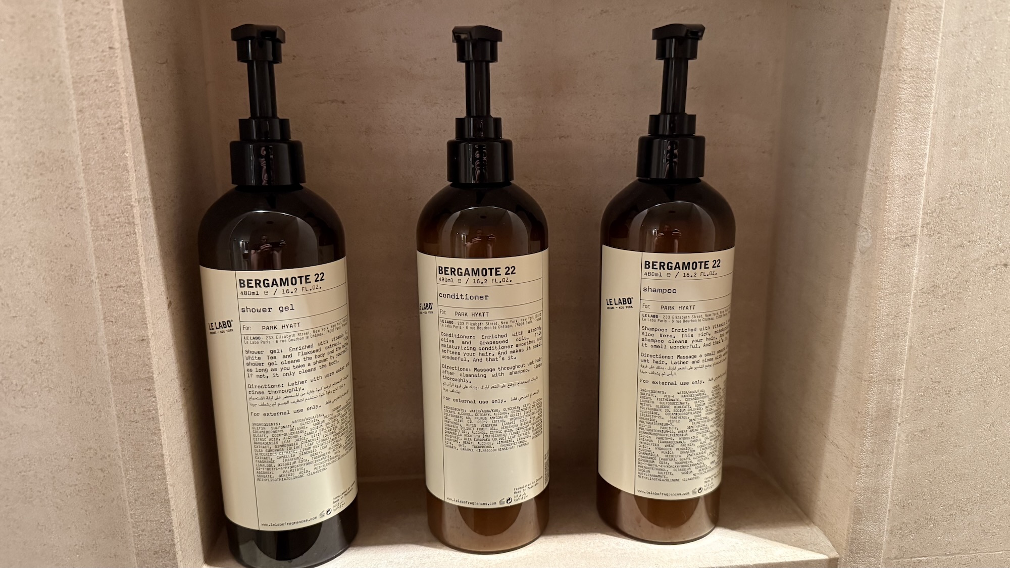 Badezimmerutensilien