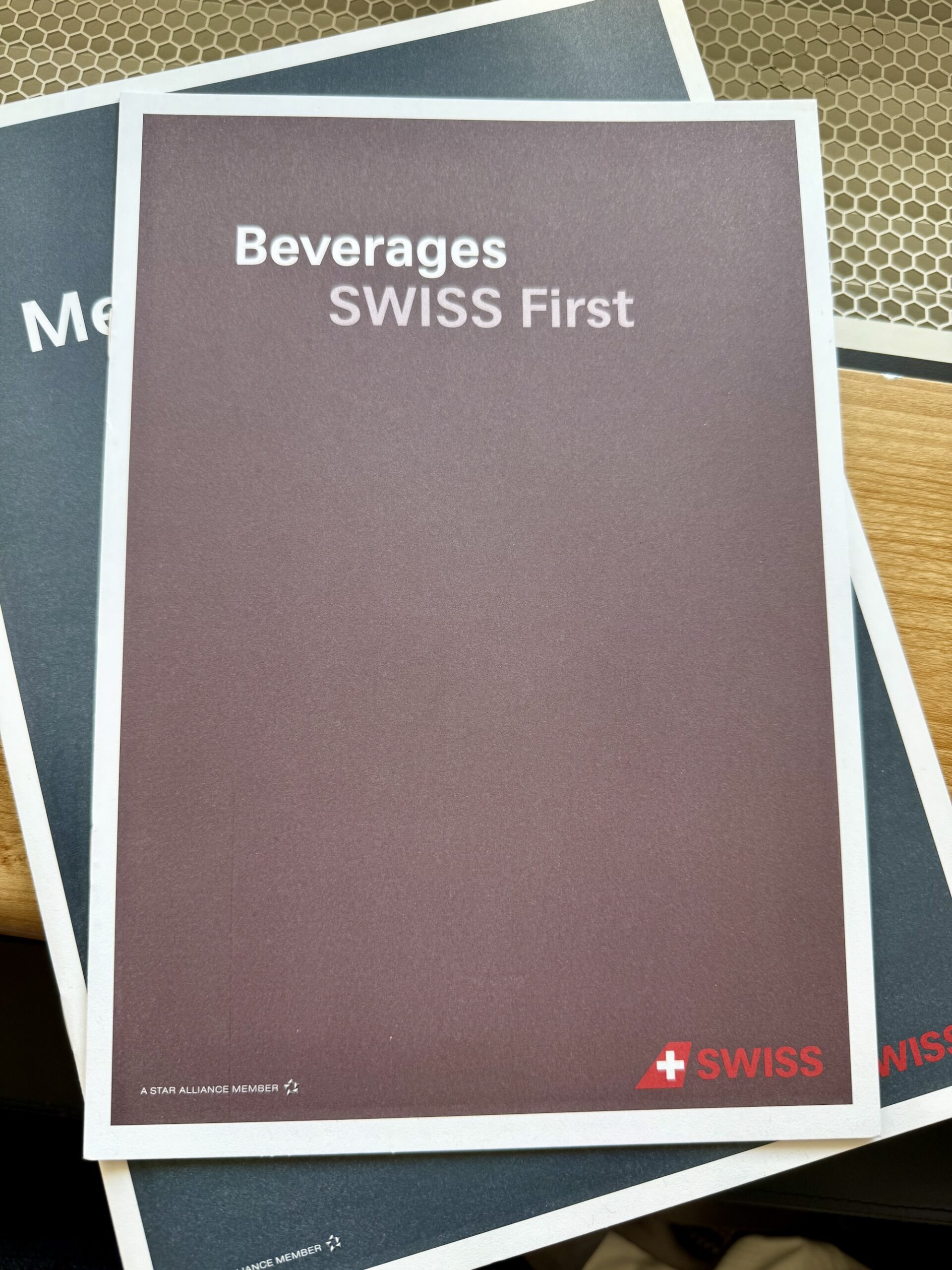 Menü in der Siwss First, April 2025, Zürich Dubai
