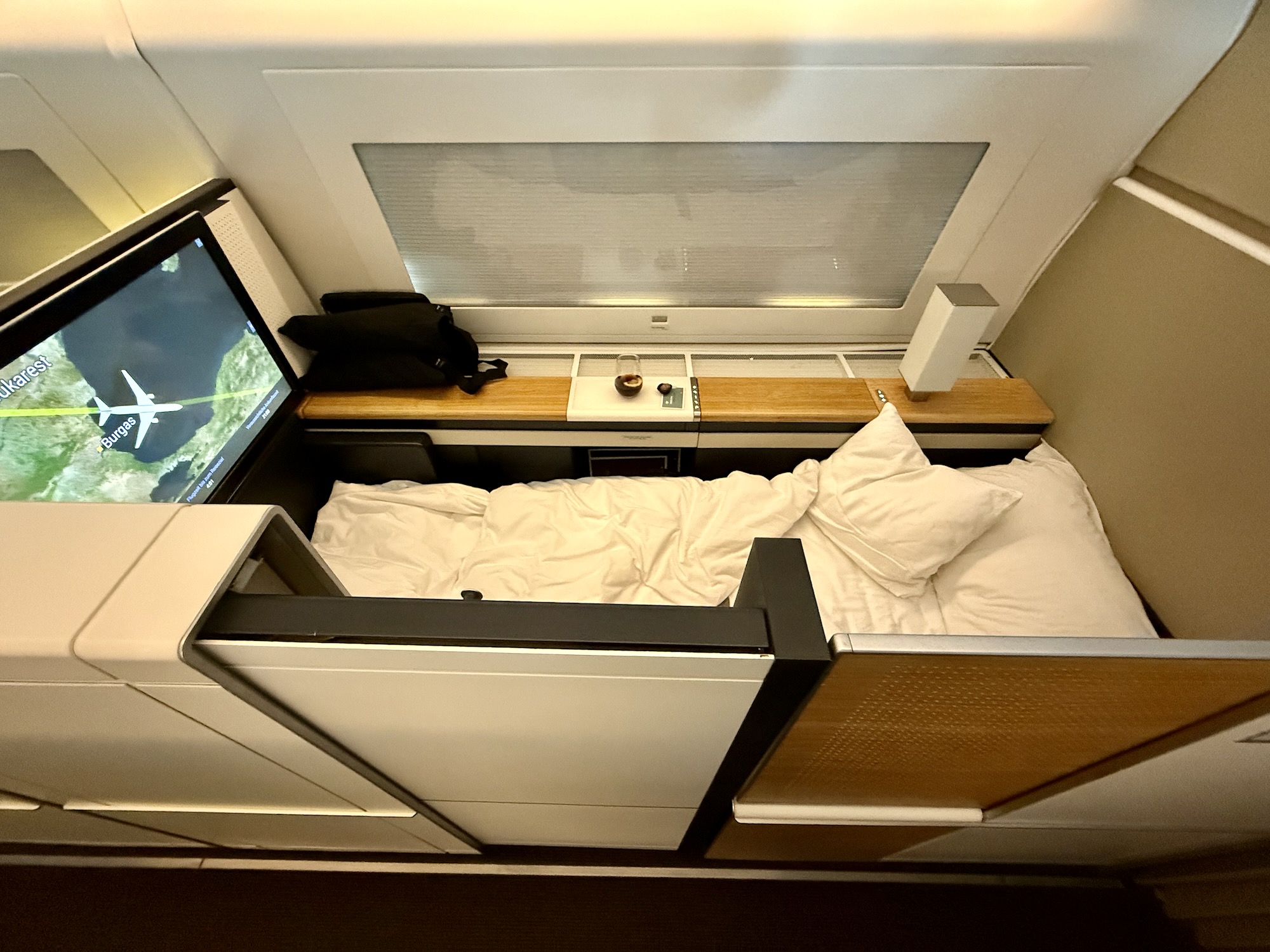 Swiss First Class 777 Sitz 2K als Bett, verschlossen