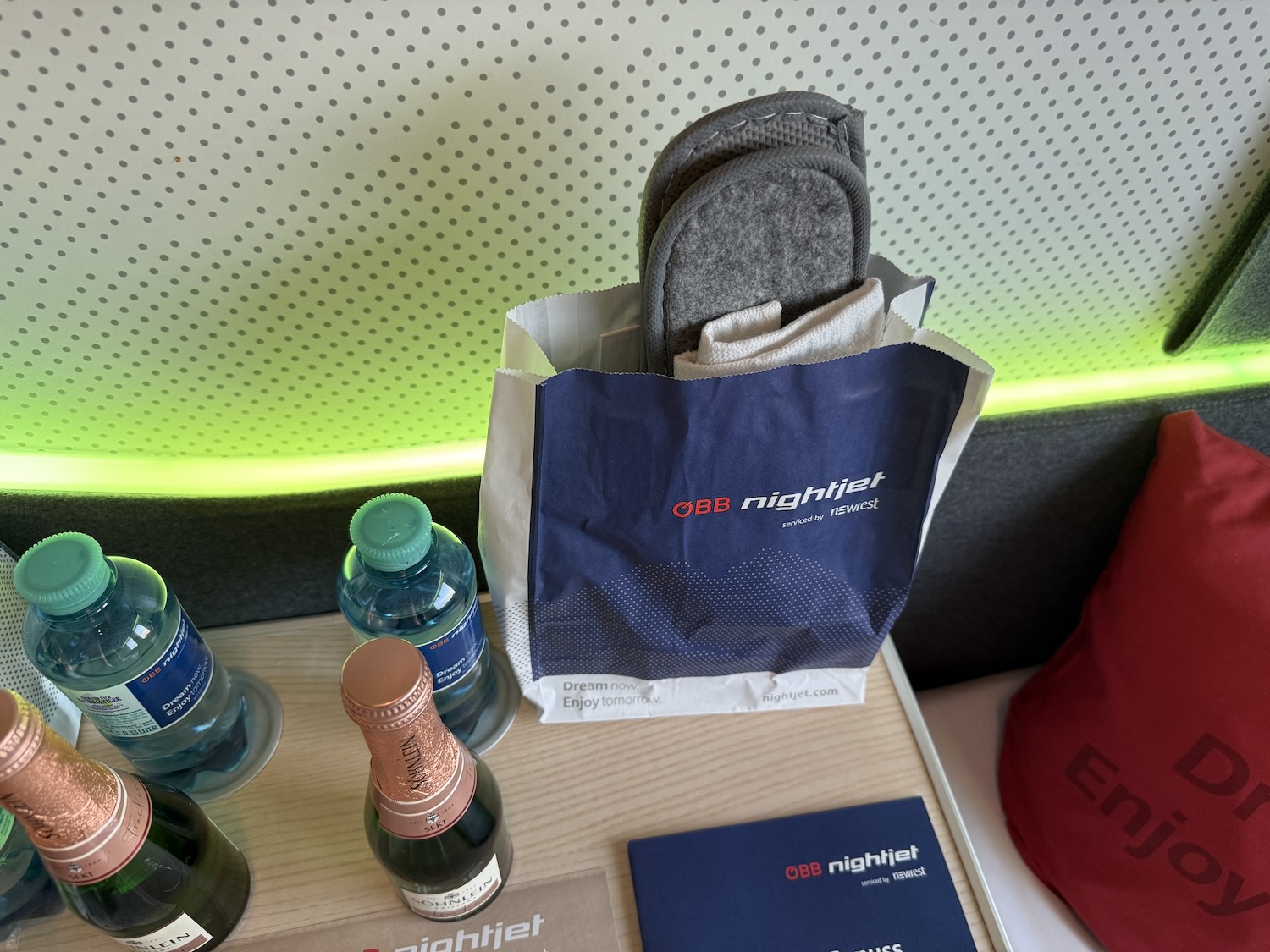 ÖBB Nachtzug Schlafwagen Amenities