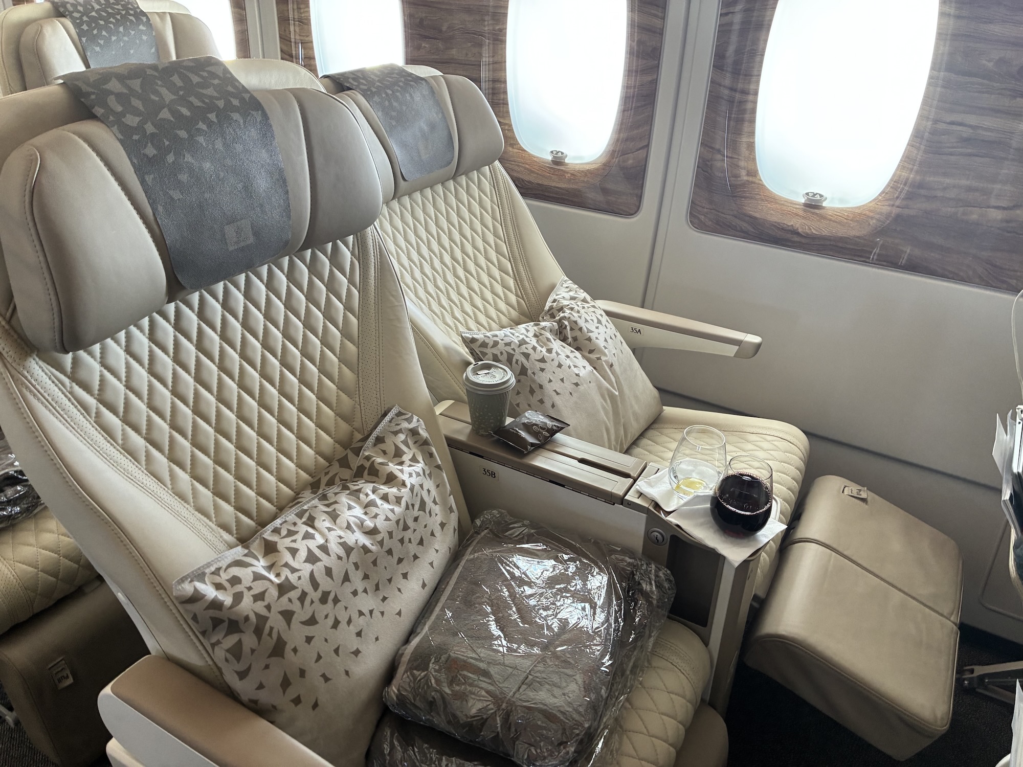 Emirates A380 Premium Economy Sitz zurückgelehnt